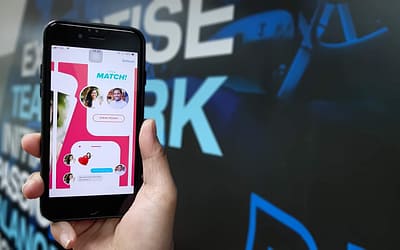 The Tinder-like behaviour of candidates