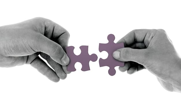 6 Reasons Why Camaraderie And Communication Go Hand-in-Hand In The Workplace