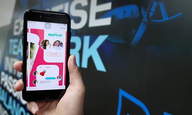 The Tinder-like behaviour of candidates